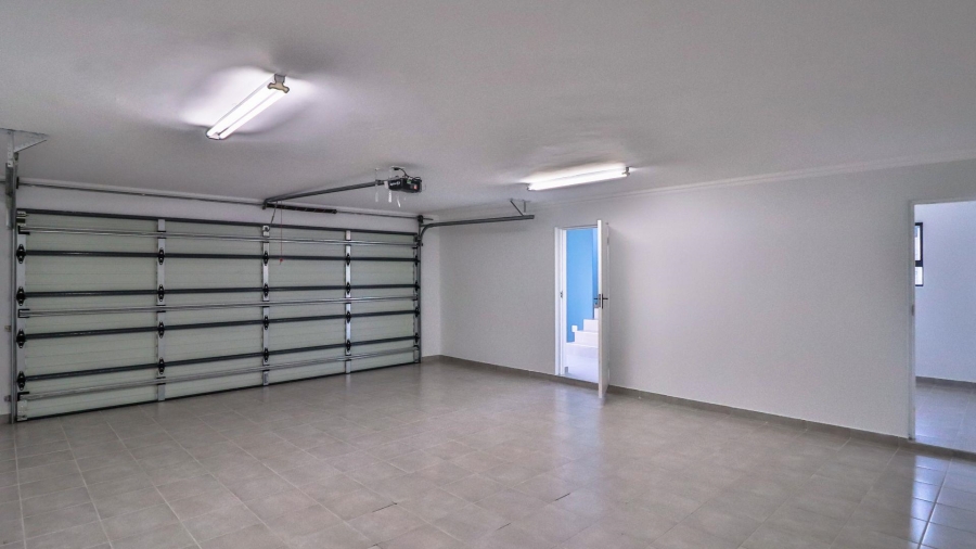 3 Bedroom Property for Sale in Dana Bay Western Cape